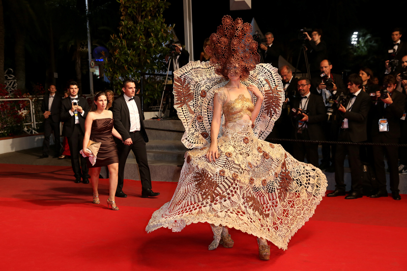 Illustration for article titled More Cannes Fashion: Gorgeous Gowns and Hideous Hooded Dresses